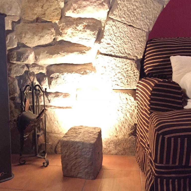 בית הארחה Apiés 	Casa Salto De Roldan מראה חיצוני תמונה