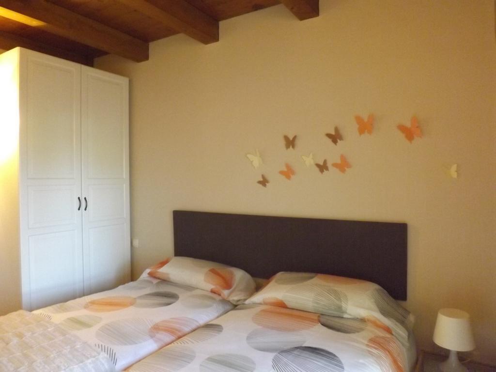 בית הארחה Apiés 	Casa Salto De Roldan מראה חיצוני תמונה