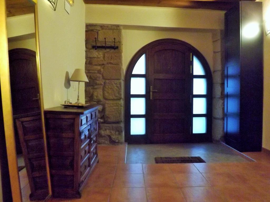 בית הארחה Apiés 	Casa Salto De Roldan מראה חיצוני תמונה